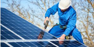 Installation Maintenance Panneaux Solaires Photovoltaïques à Harcigny